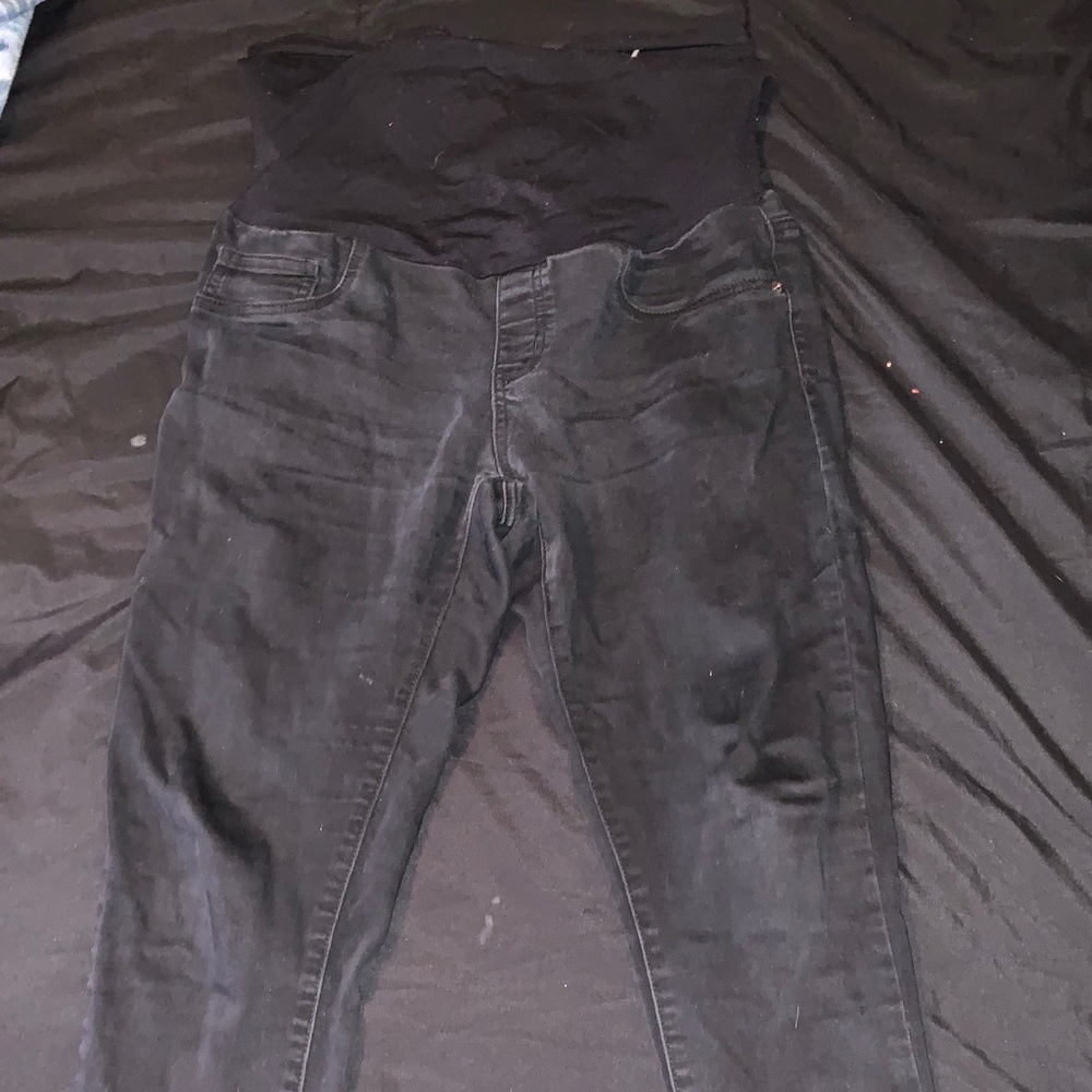comfortable black maternity jeans